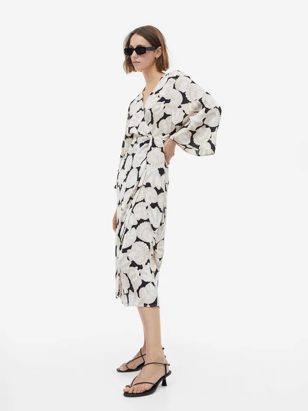 H&M Limited Edition Women's Black & Cream Coastal Seashells Wrap Kimono Cover-Up - Picture 3 of 6